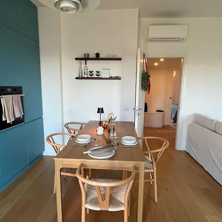 1bdr-4p Near The Station * Milan
