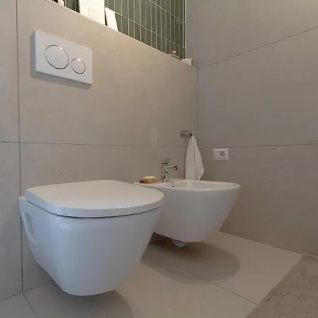 1bdr-4p Near The Station Milan
